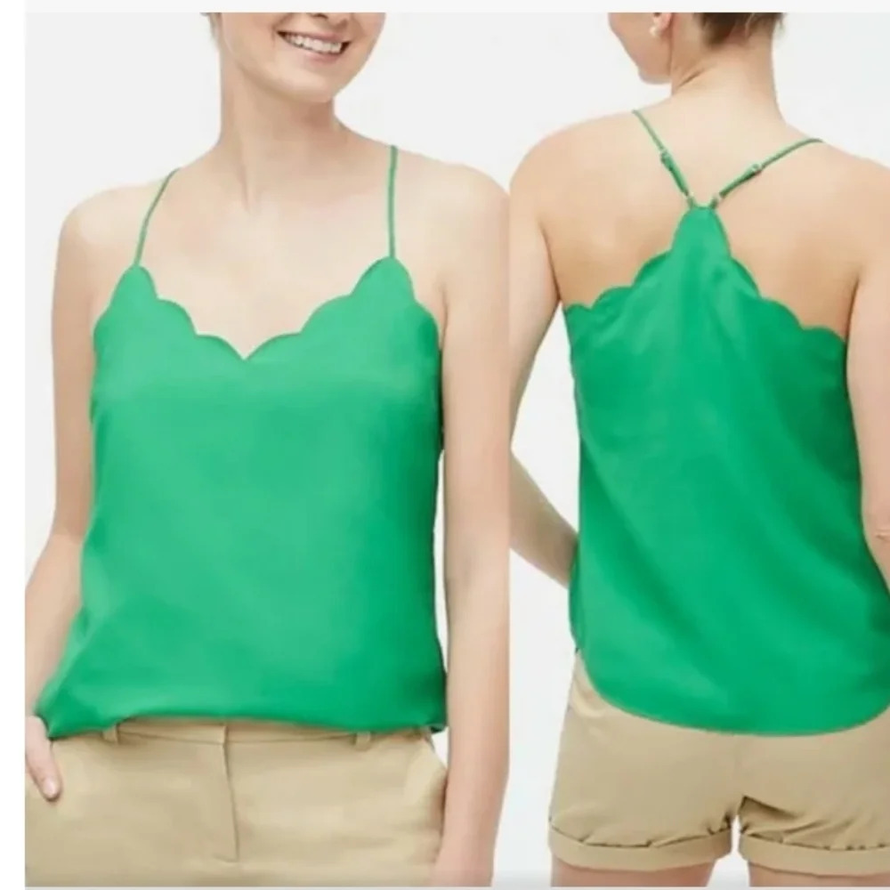 J Crew factory scalloped cami in Kelli green. Size 00 NWT